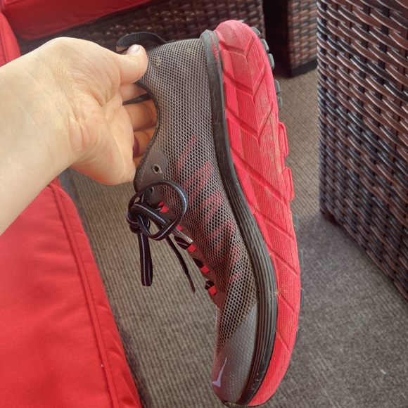 HOKA one one challenger ATA 4 - Picture 6 of 6